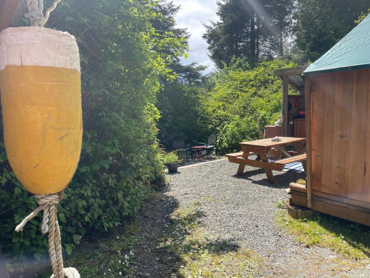 Hotel So Damn Lucky Glamping Ucluelet Exterior foto