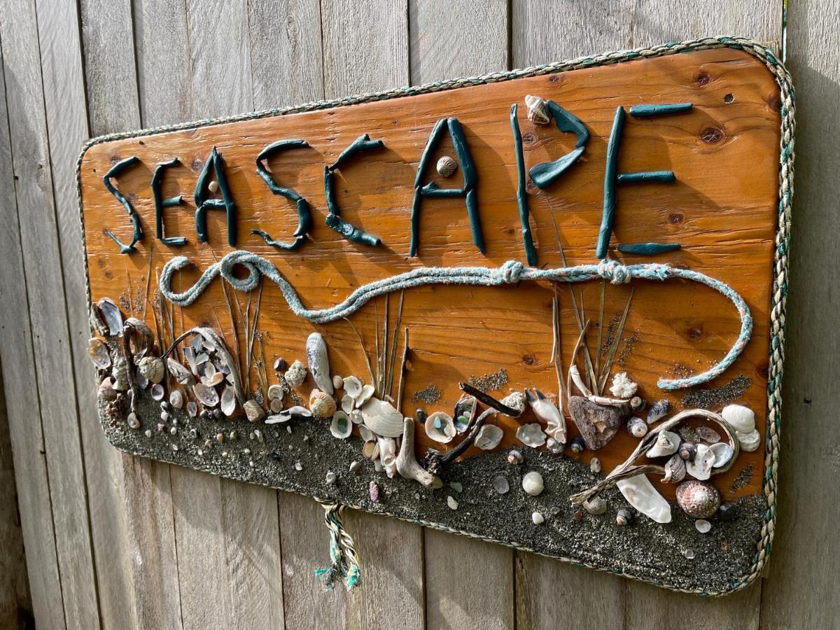 Hotel So Damn Lucky Glamping Ucluelet Exterior foto