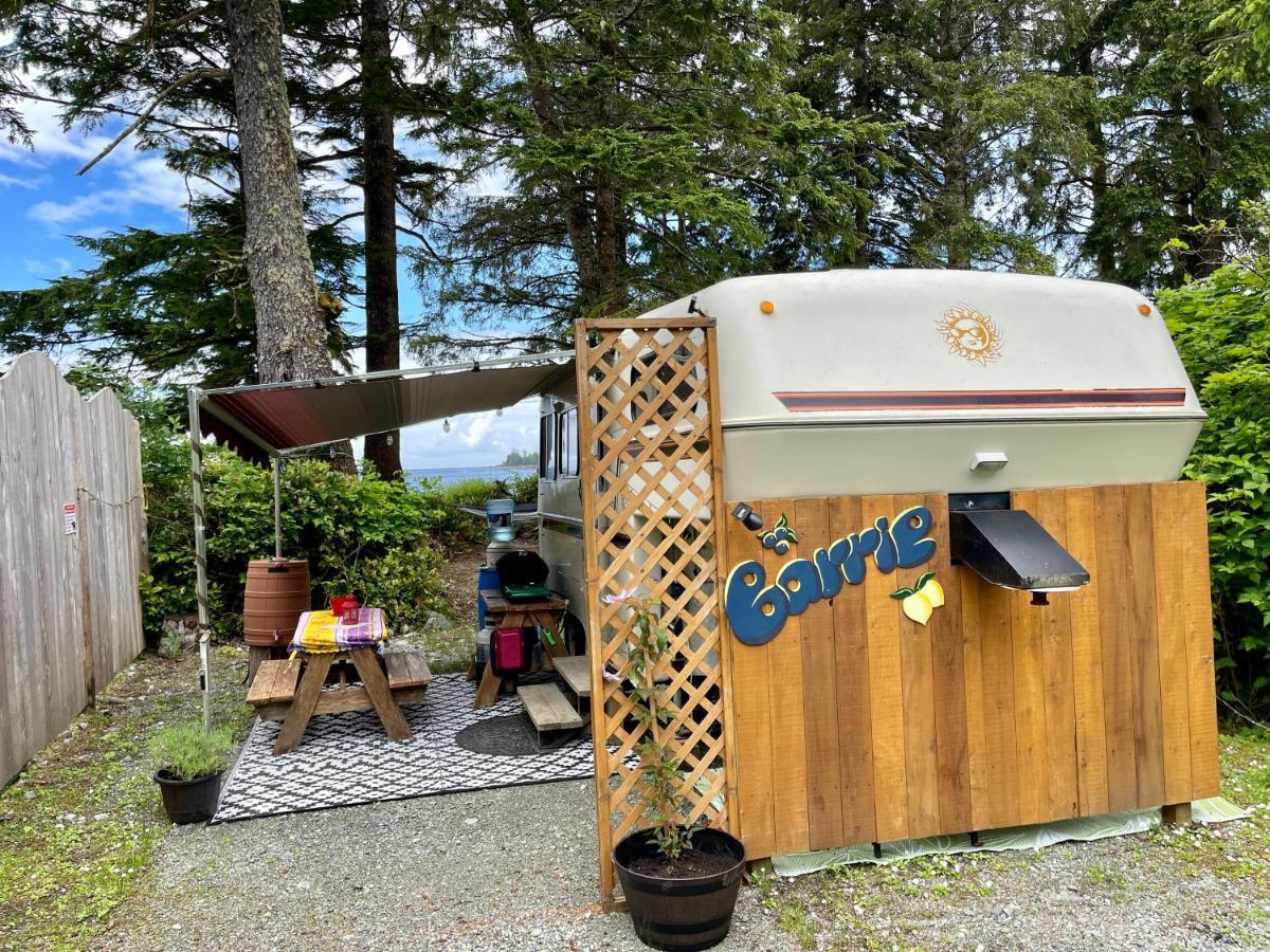 Hotel So Damn Lucky Glamping Ucluelet Exterior foto